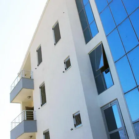 Ivanovic Apartment Budva