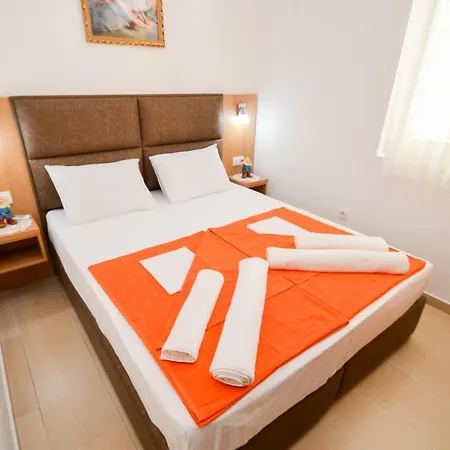 Ivanovic Apartment Budva